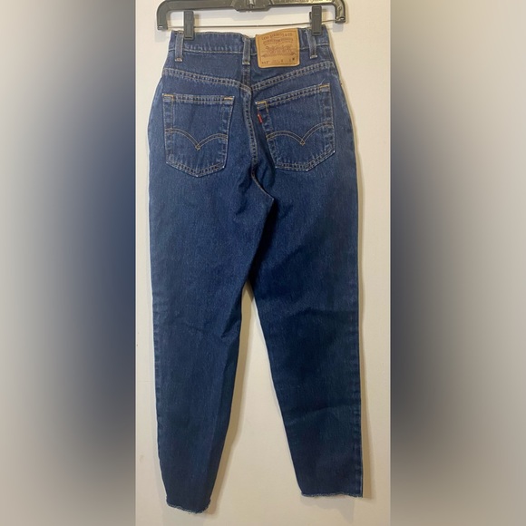 Vintage Levi's 512 Slim Fit Tapered Leg Jeans Women’s Size 5 24 X 27 Raw Hem - Picture 4 of 8